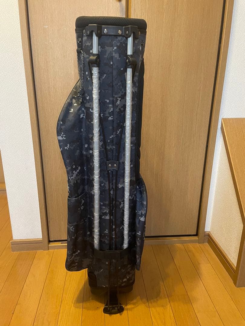 新品未使用 SRIXON スリクソンスタンド キャディバッグ迷彩 軽量カバー付き