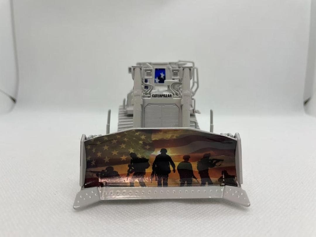 ミニカー 505-026 DM 1/50 CAT D8T TRACK-TYPE