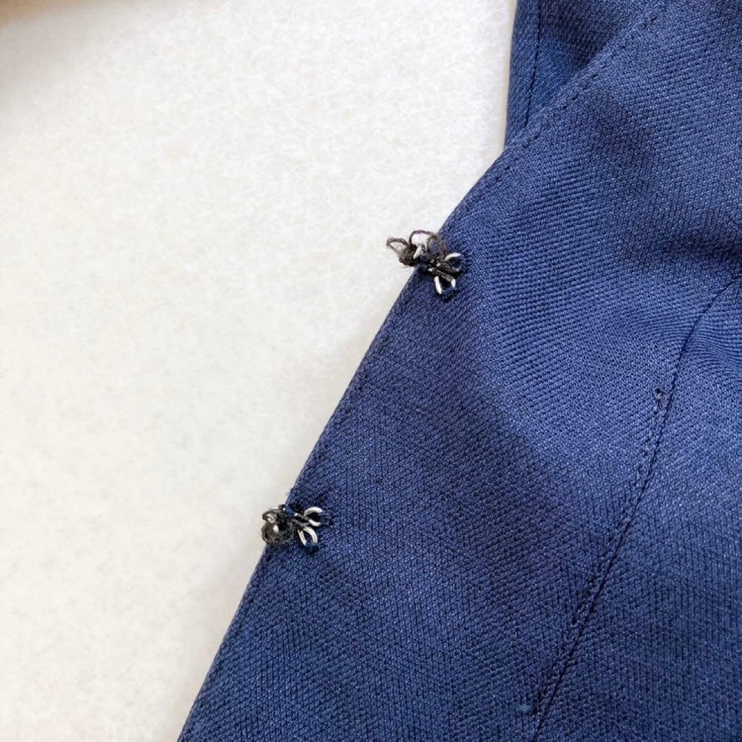 クードシャンス　スカートスーツ　ノーカラー　オフィス　ビジネス　セレモニー　紺