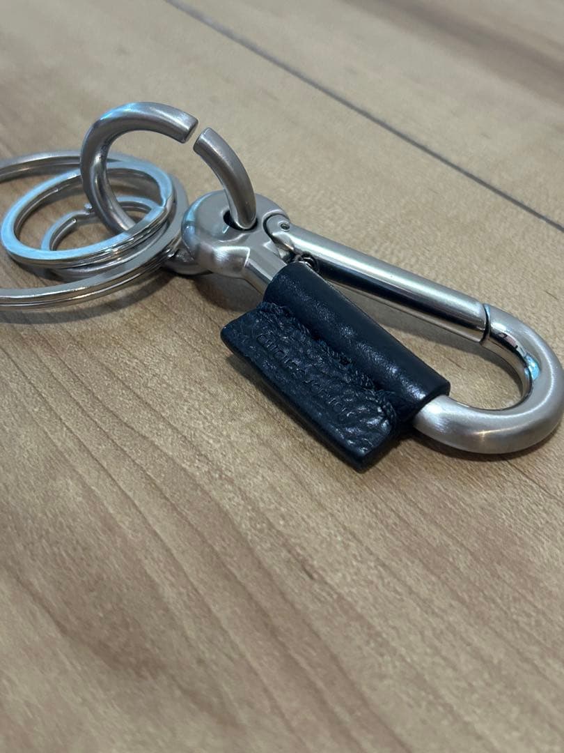 【Hender Scheme】カラビナ型キーホルダー シルバー ブラック