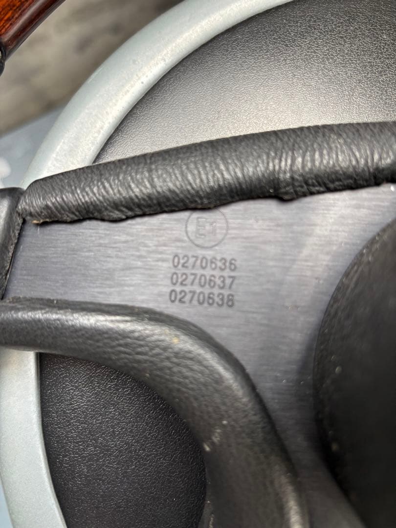 momo ステアリングホイール 本体