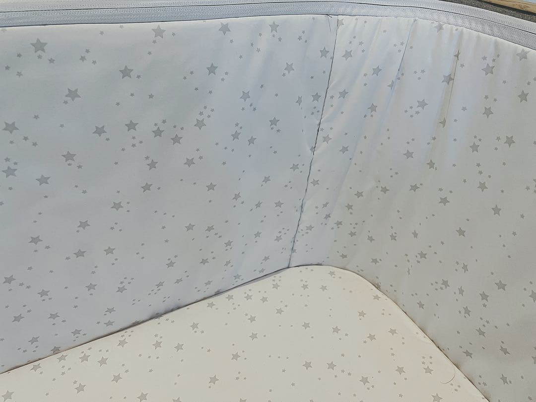 美品‼︎ 半年間使用 HZDMJ ベビーベッド　グレー ネントレ 遮光