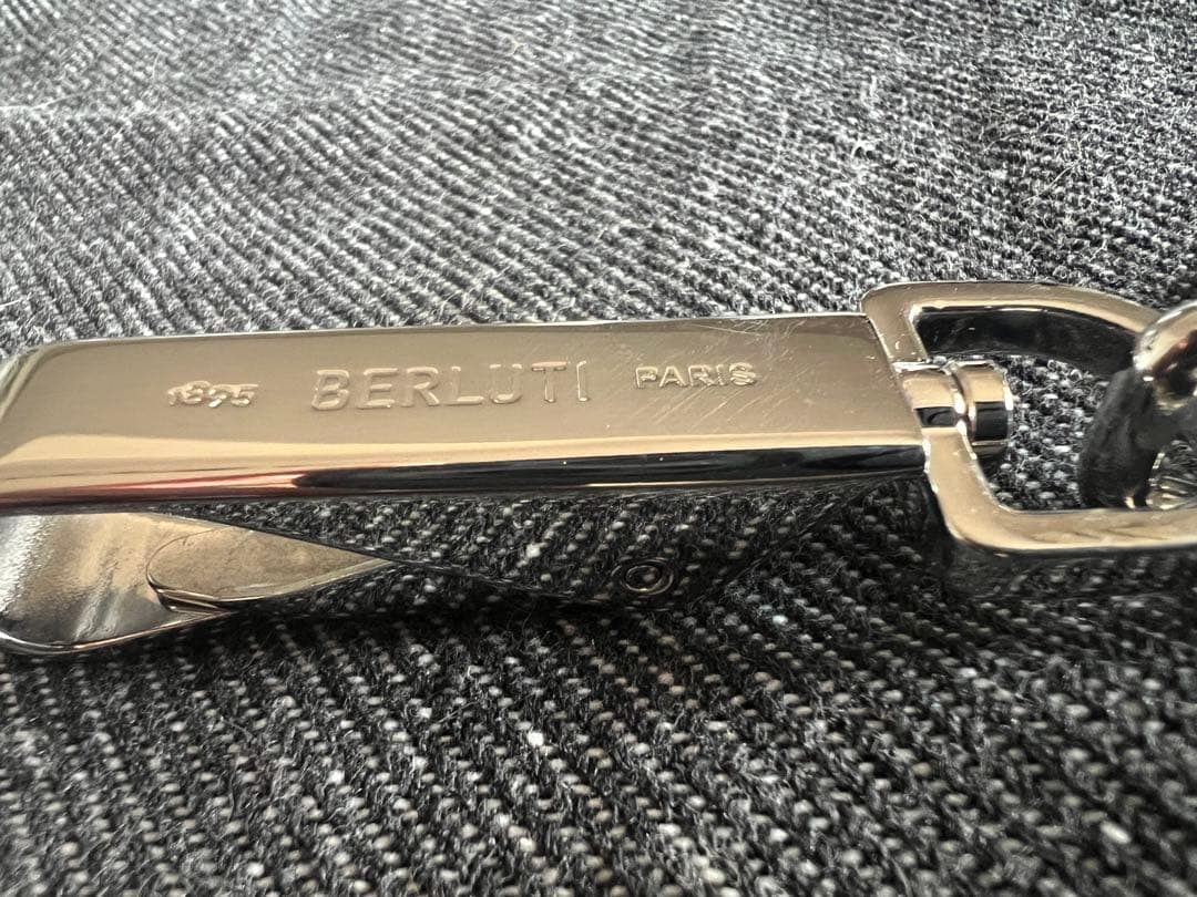Berluti ベルルッティ　アルファベットB キーホルダー