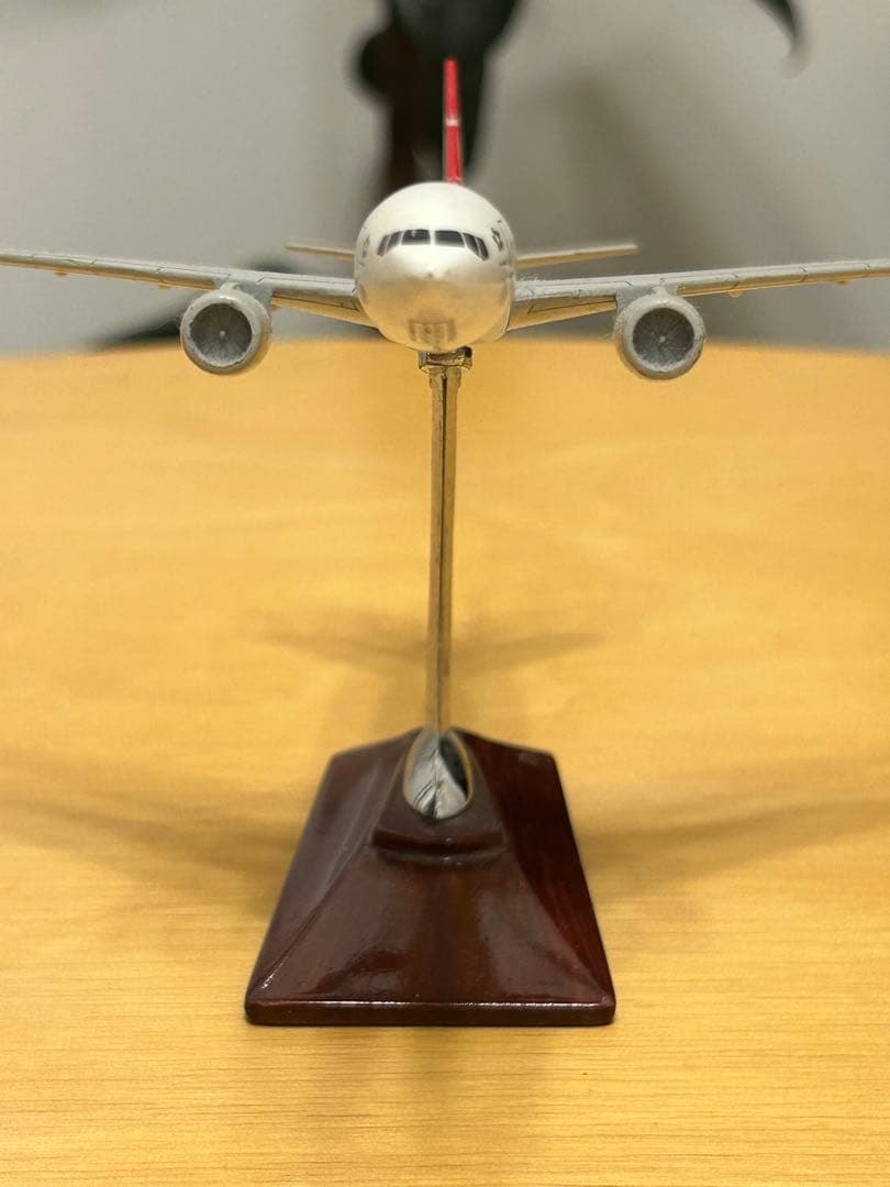 トルコ航空 航空機モデル 約30cm スタンド付き