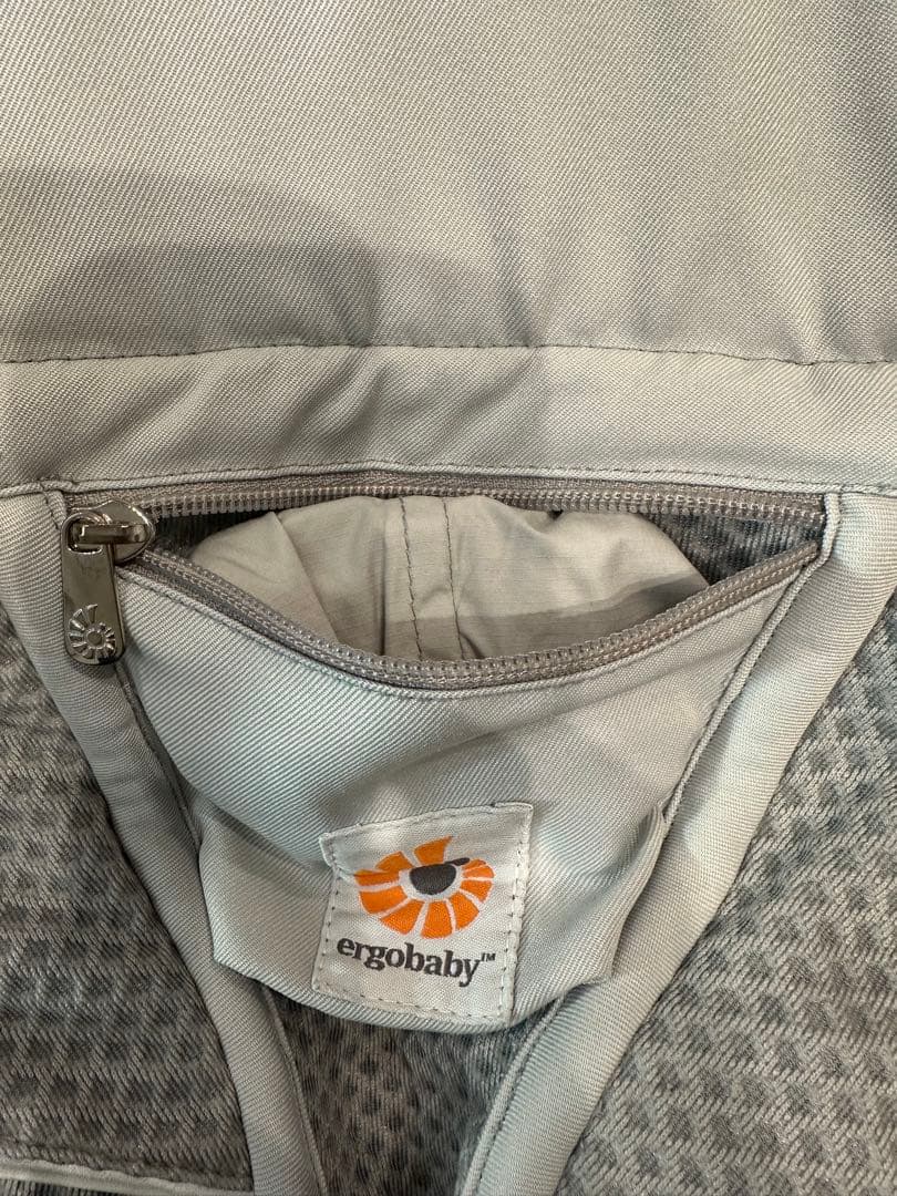 エルゴ　オムニブリーズ　抱っこひも