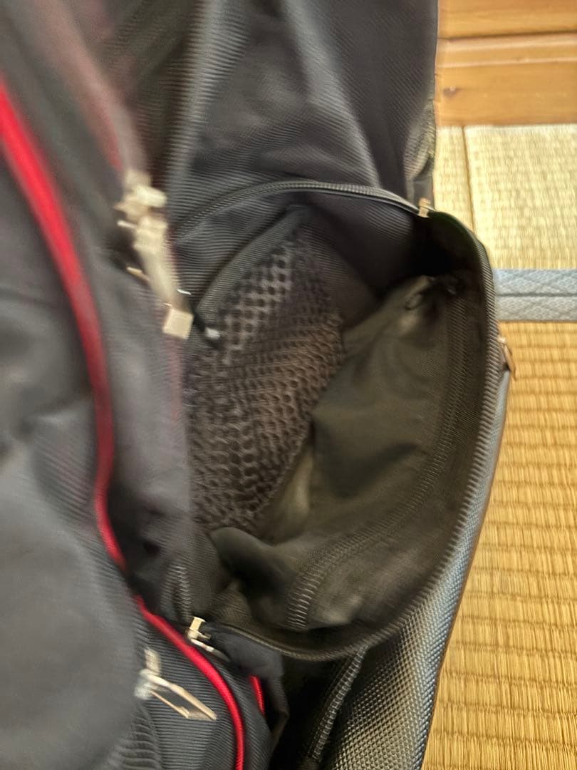 ラディカルフィットネス黒リュックサック　リストバンド３個おまけ！男女兼用！