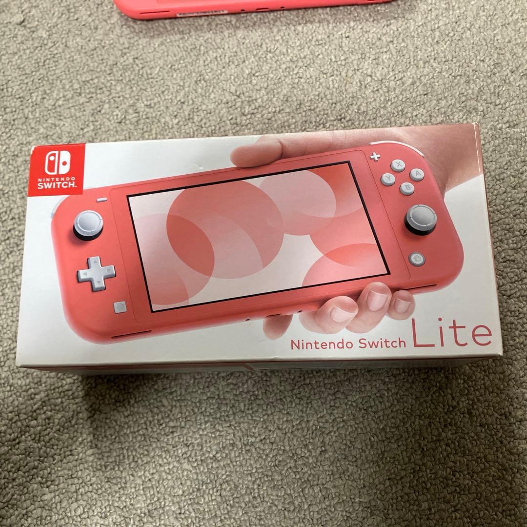 Nintendo switch lite coral ニンテンドースイッチライト