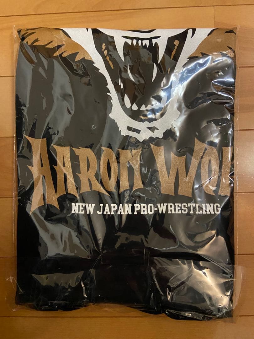 【新品未使用品】ウルフアロン　パーカー　ＸＬサイズ　ブラック　新日本プロレス