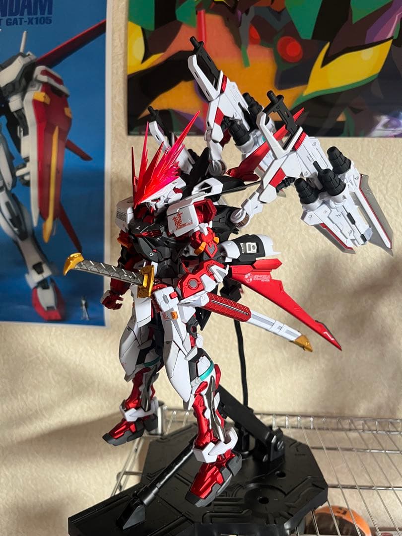 MG アストレイ レッドドラゴン 全塗装完成品