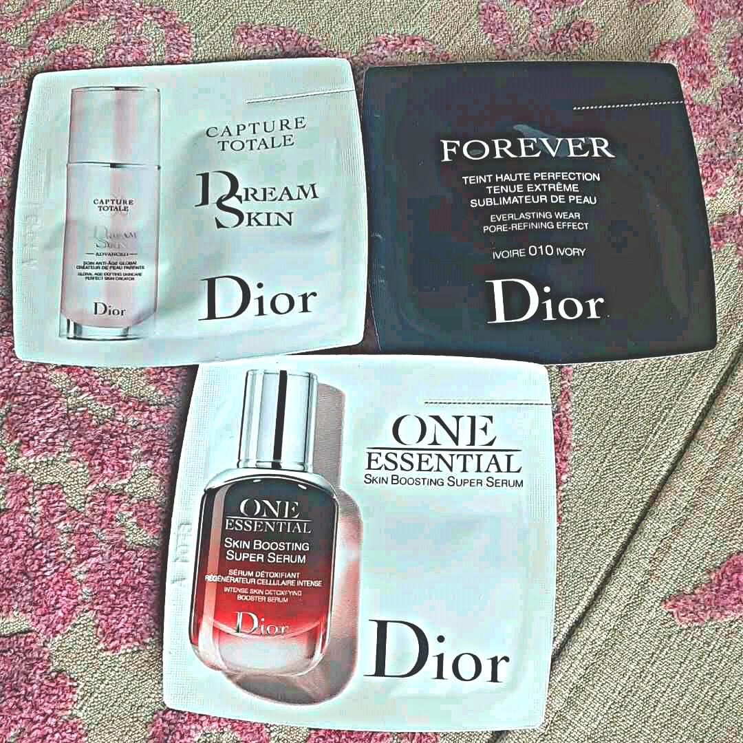 Christian Dior　グロス限定色　口紅　サンプル4点　ギフトセット