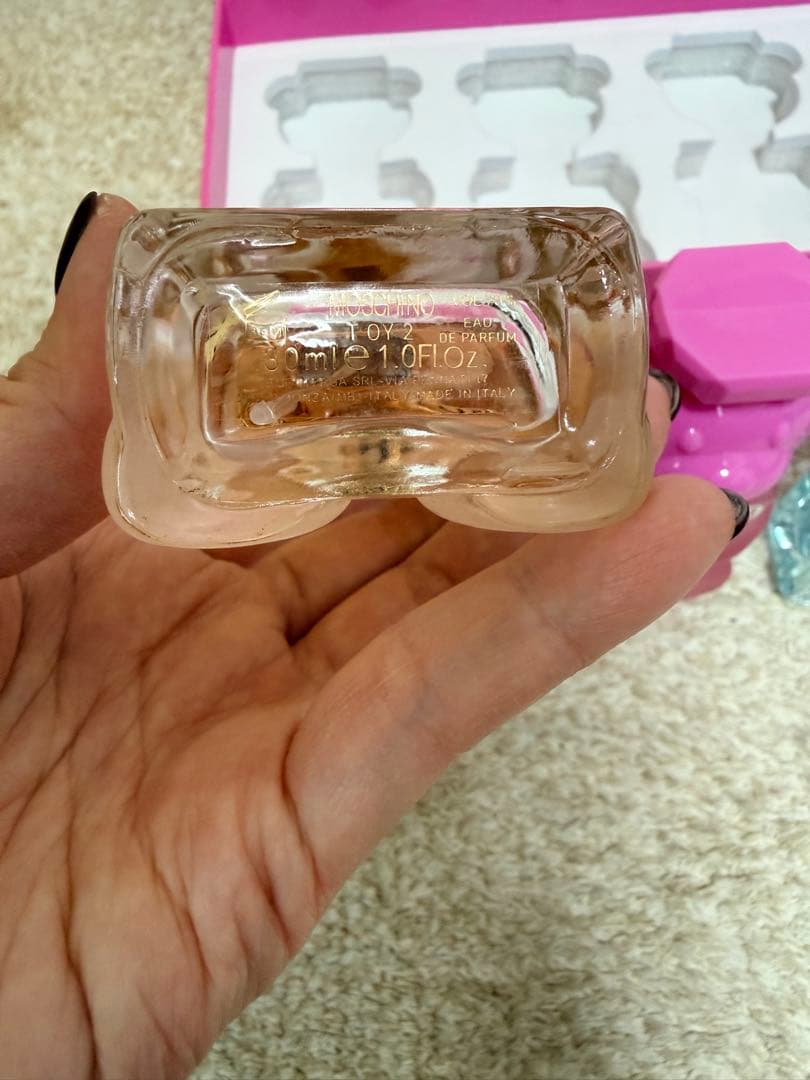 MOSCHINO 香水セット 4本セット