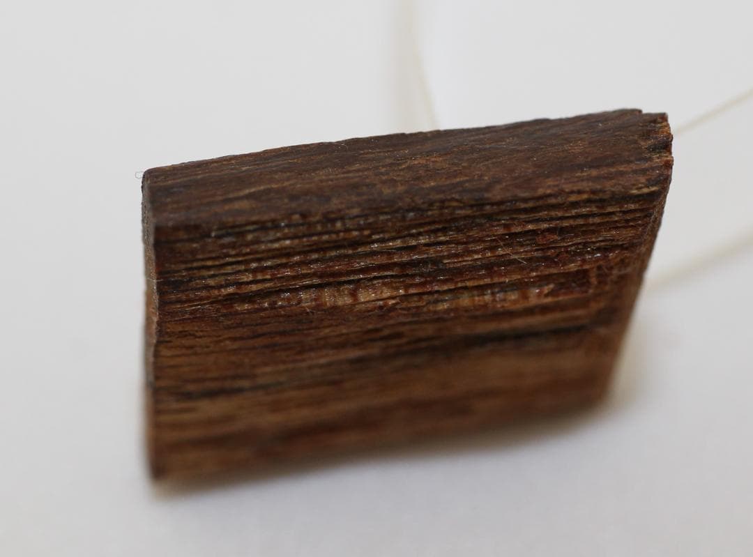 香木 古渡命銘木「浅緑」小分け 約0.54g 伽羅 お香 沈香奇南 奇楠