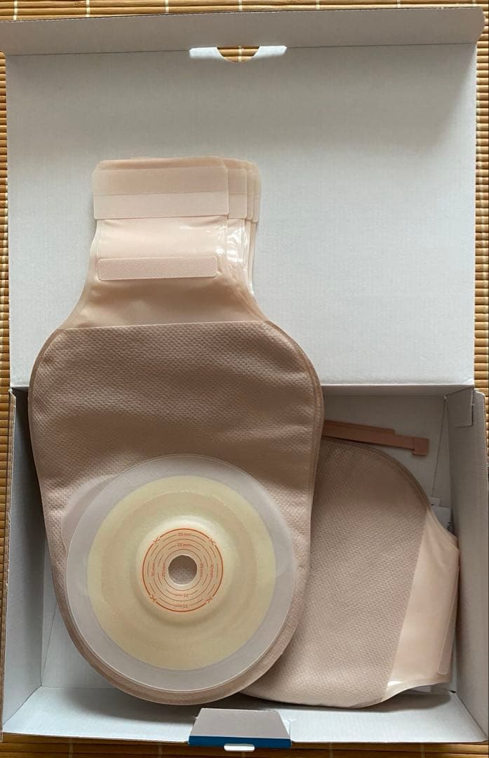 コンバテック　ストーマパウチ　やわらか凸シャローM 422364