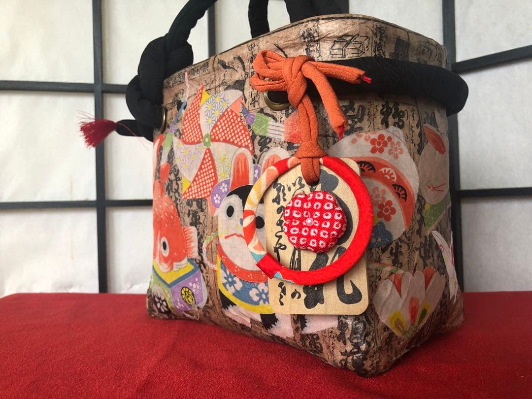 一閑張り　一閑張りバック　 正絹古布犬張子　狛犬　可愛い