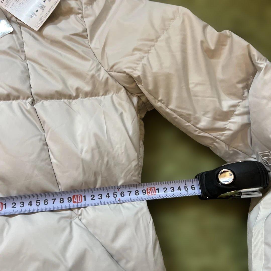 新品Ｌサイズ　フィラゴルフレディース撥水加工フード付き高級ダウンジャケット