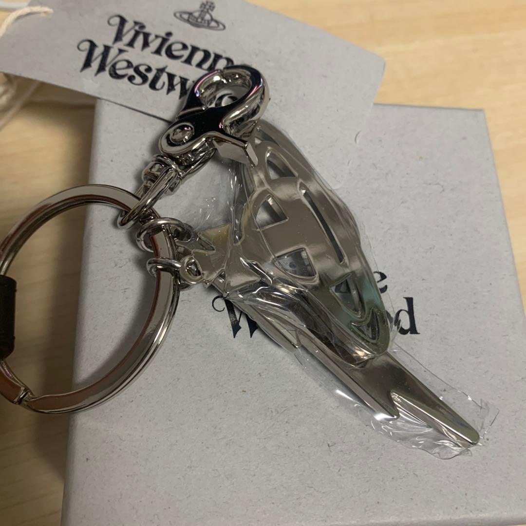 Vivienne Westwood ライトニング ボルト オーブ キーリング