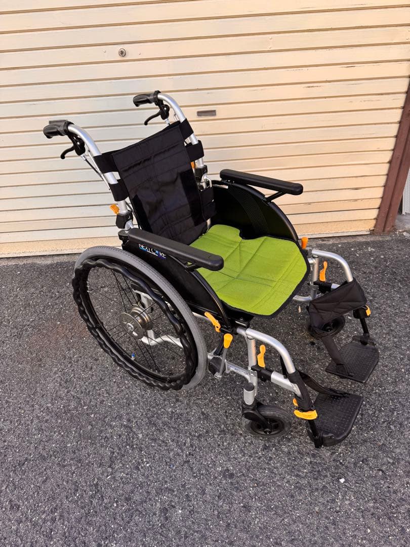 NEXTCORE 自走用車椅子 松永製作所　　折り畳み