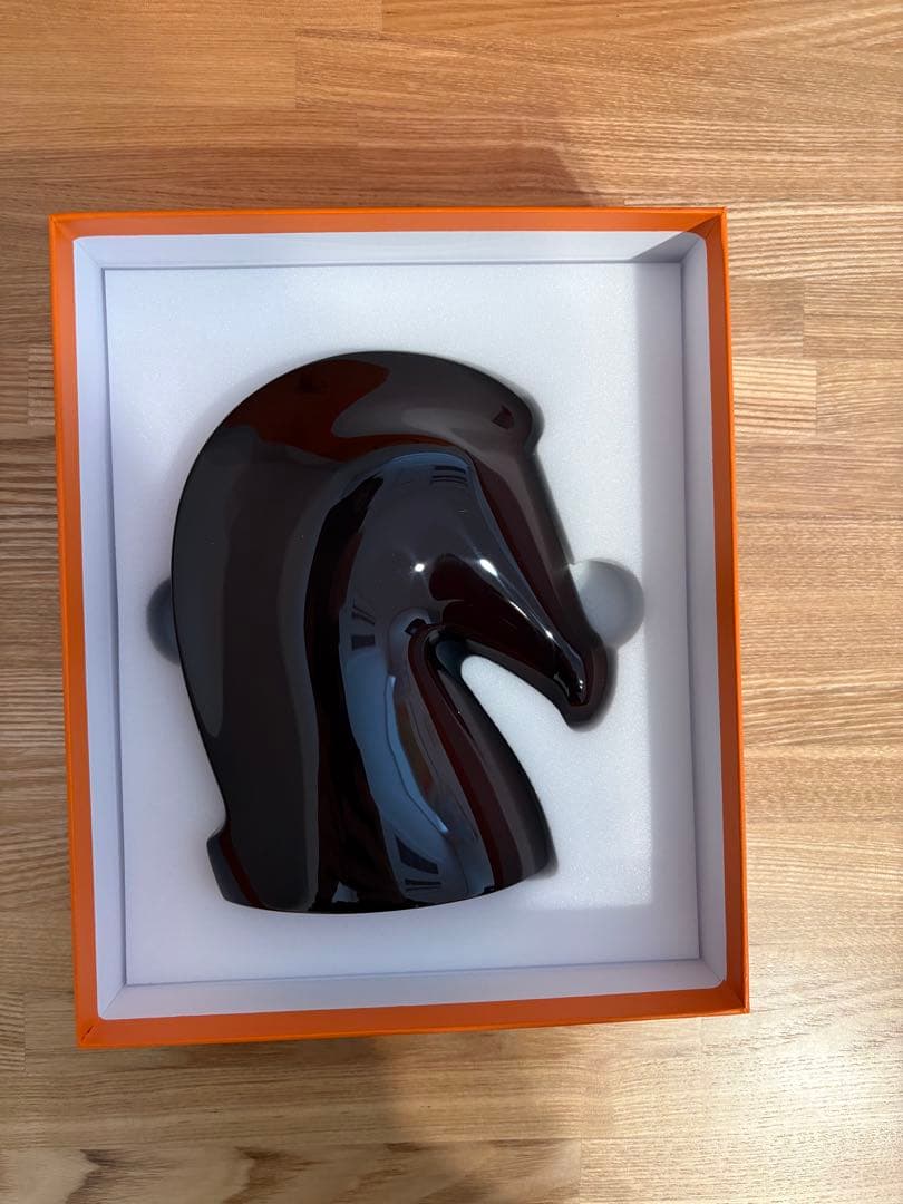 ユーミンquuさん限定【極美品】 エルメス　黒の馬の置物