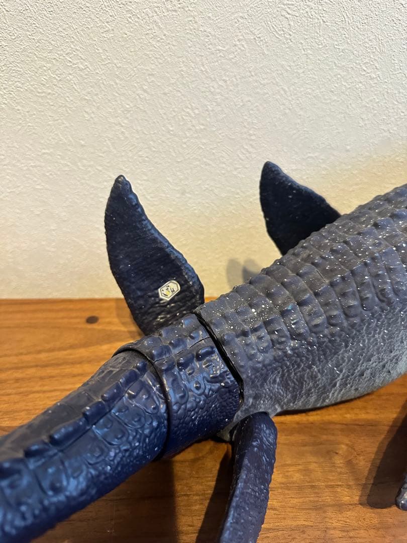 マテル　ジュラシックワールド　ダメージTレックス・モササウルスフィギュアセット