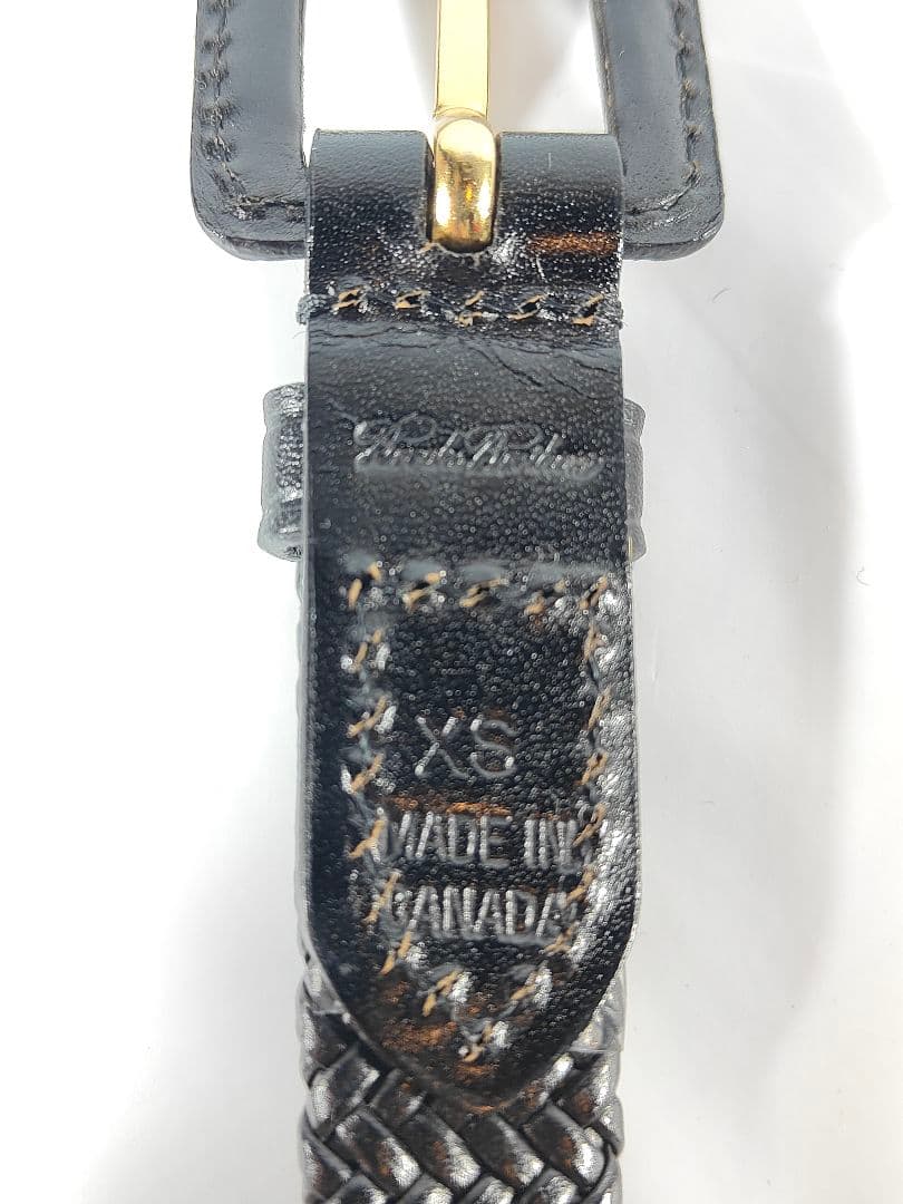 モコ　　　　　　　　　　　　　　　Brooks Brothers カナダ製