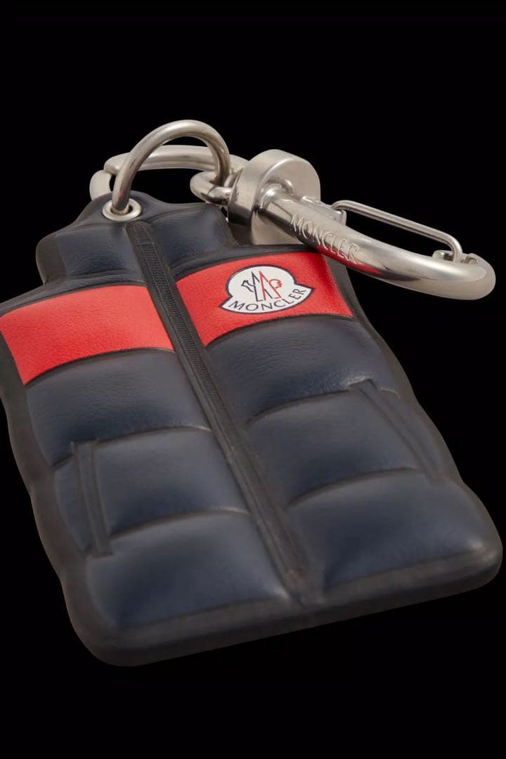 【専用ページ】モンクレール　キーホルダー
