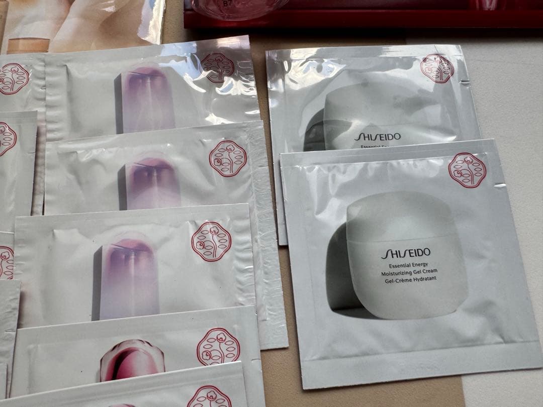 SHISEIDO, CHANEL, DIOR トライアルセットまとめ売り100品