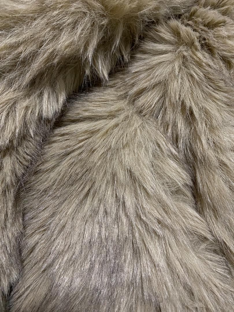 新品‼ ZARA ショートフェイクファーコート ライトベージュ S