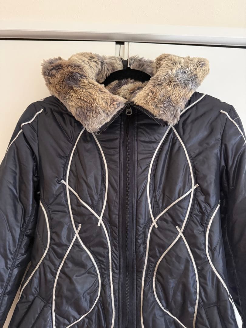 イッセイミヤケ　ファー付きネイビージャケット