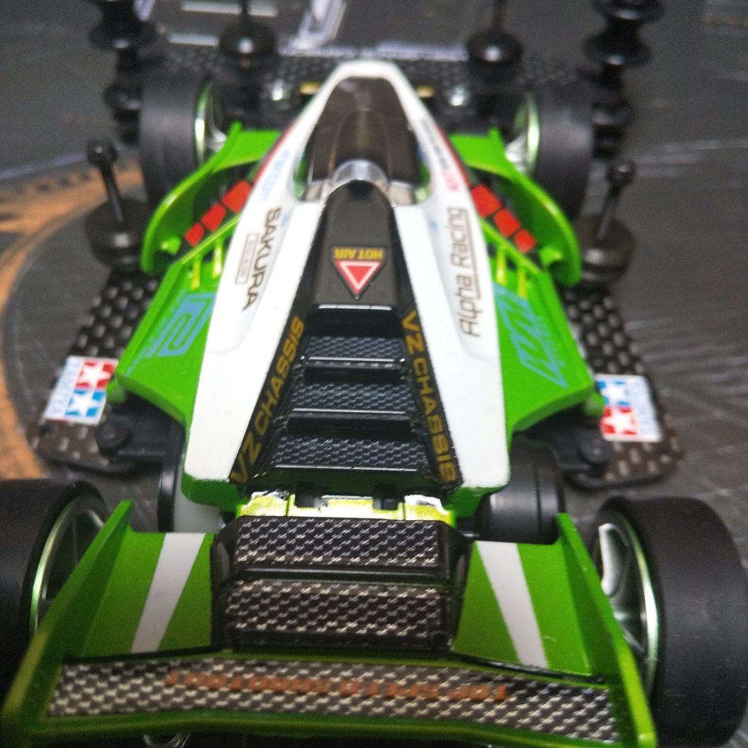 ミニ四駆 ネオVQS 完成品