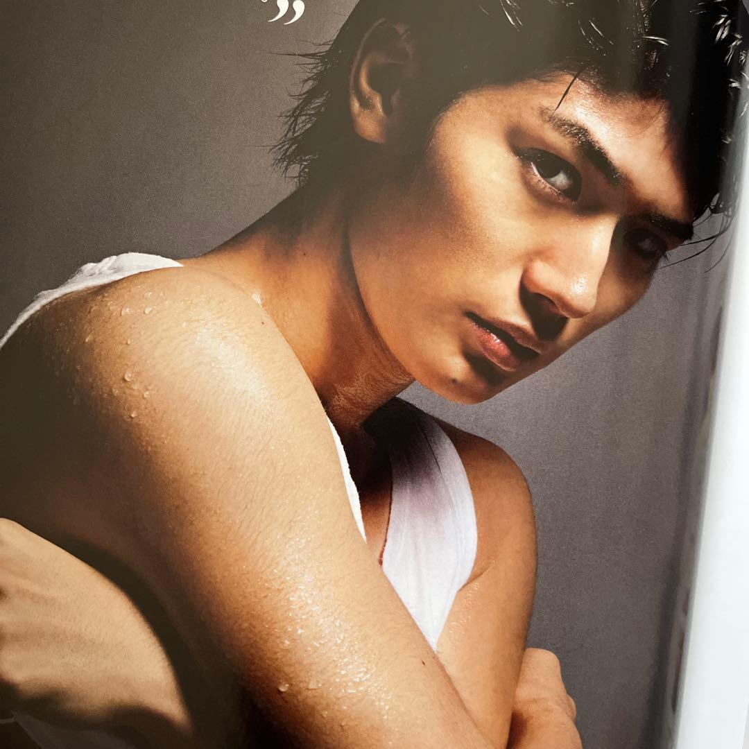 【超貴重】三浦春馬さん掲載雑誌　VOGUE