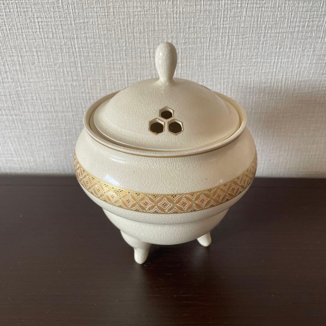 香炉《新品　未使用》薩摩焼　 十四代 沈壽官 作　桐箱付き　金彩豪華な作品