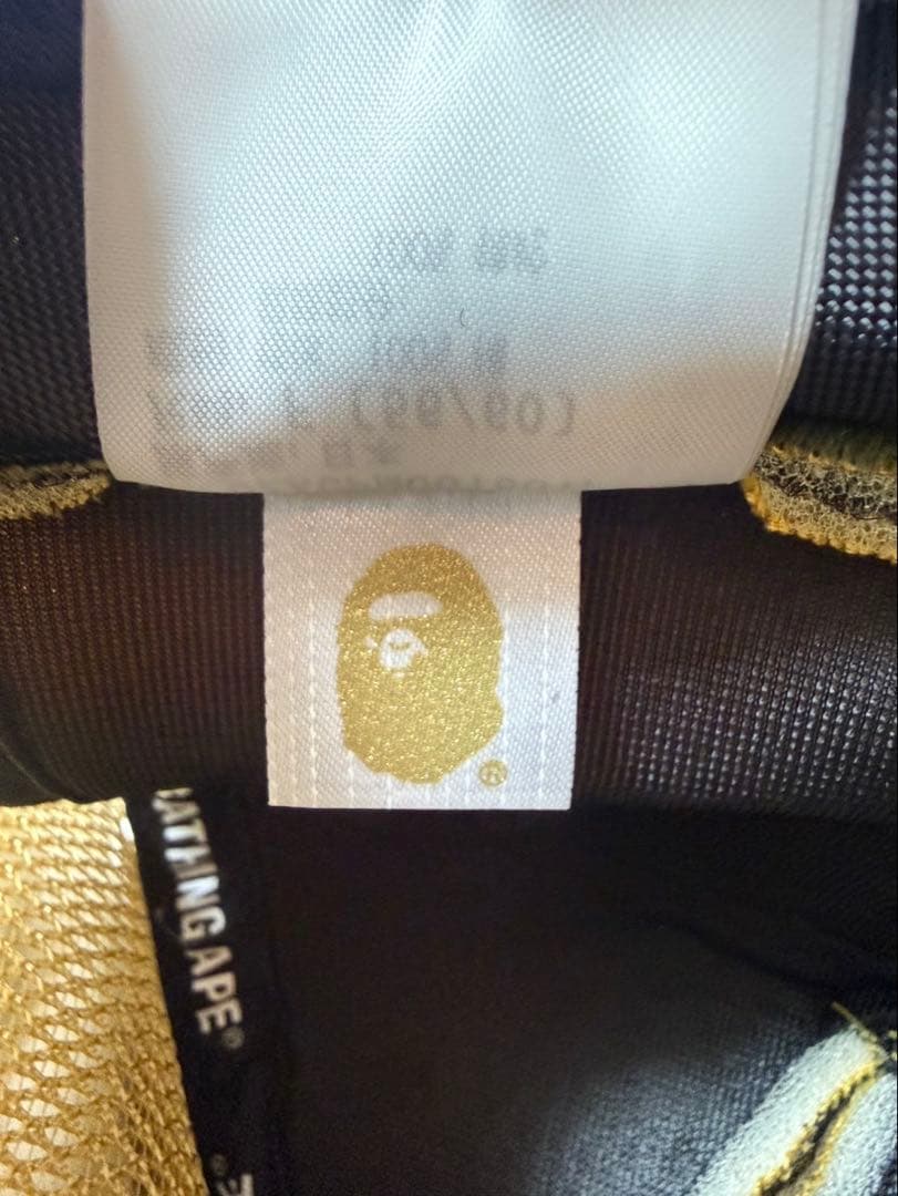 A BATHING APE カモ　キャップ