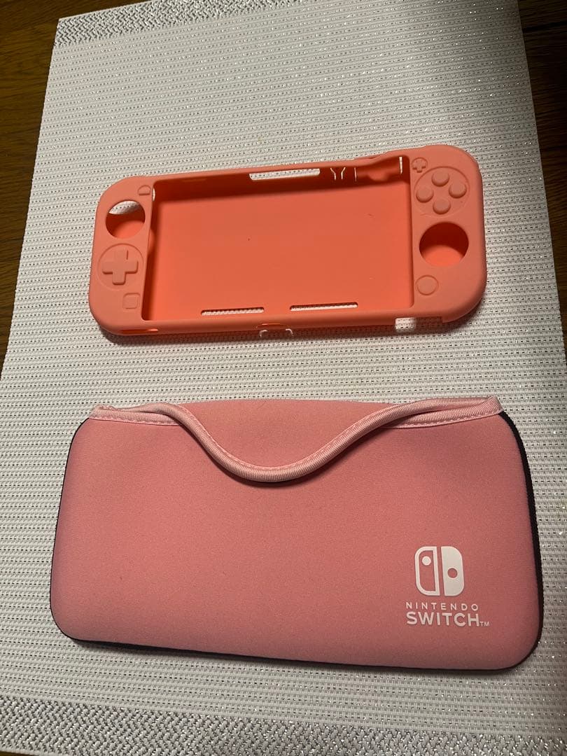 Nintendo Switch Lite コーラル 本体 箱付き