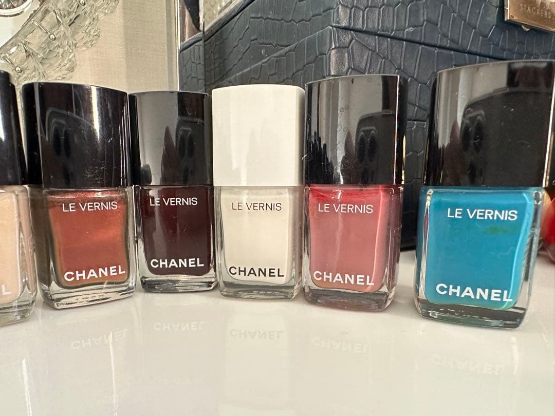 CHANEL ヴェルニ ロング トゥニュ(バラ売り可‼️)