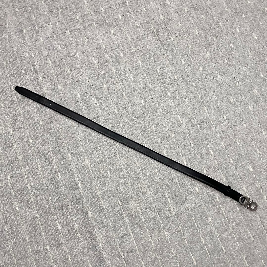 フェラガモ［ガンチーニ］ベルト　シルバー金具　ブラック　レザー　レディース