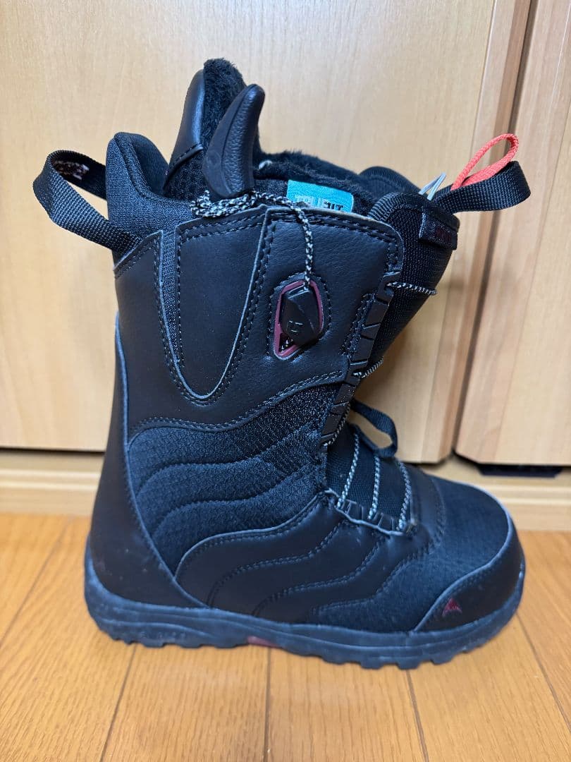 2022 美品 BURTON MINT 22cm グラトリ 女子 ブーツ