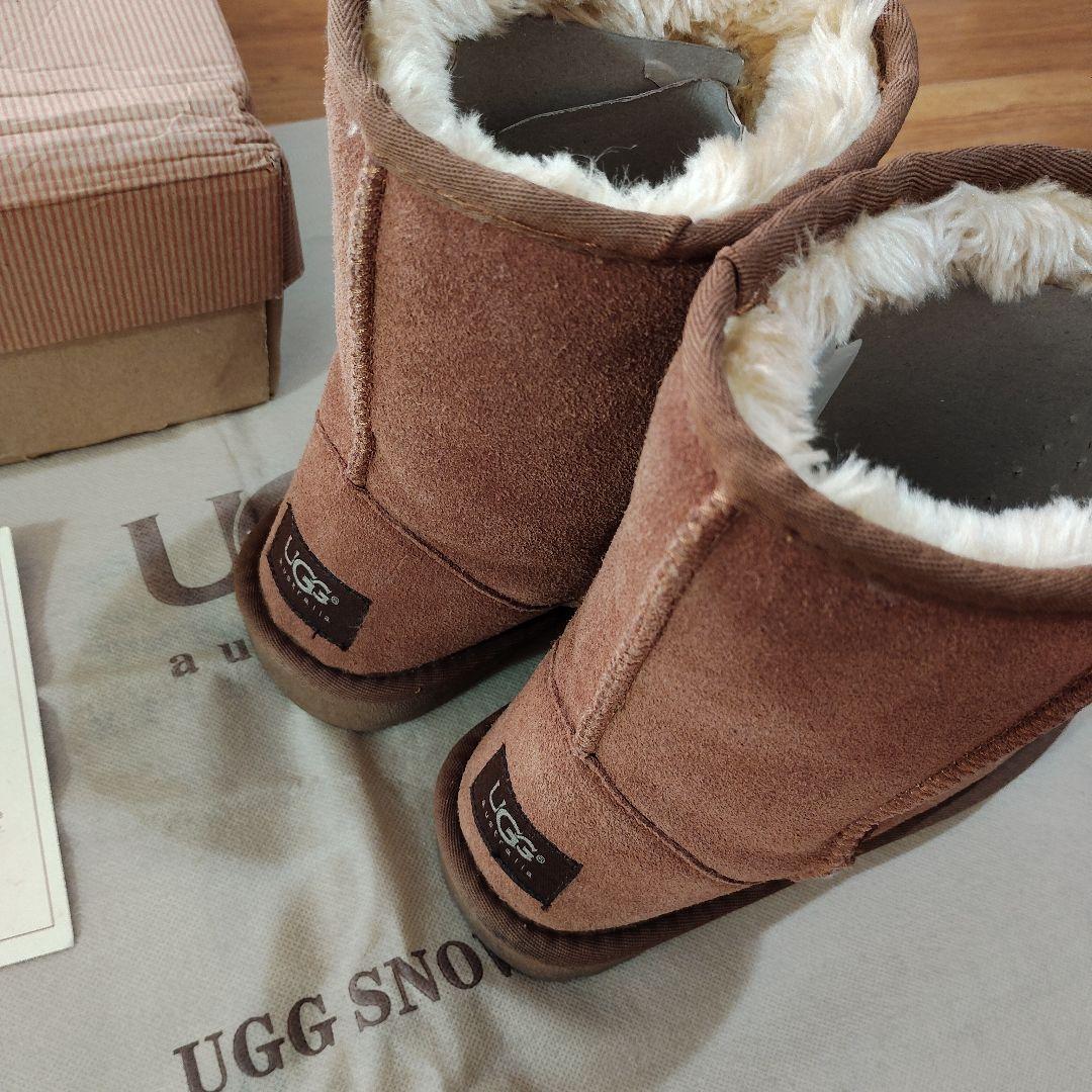 美品UGG ムートンブーツクラッシックショート23㎝