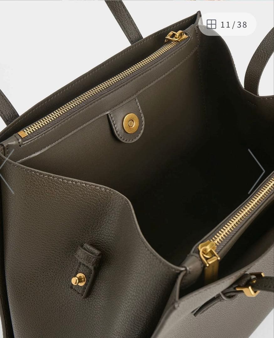 CHARLES&KEITHビジネスバッグ