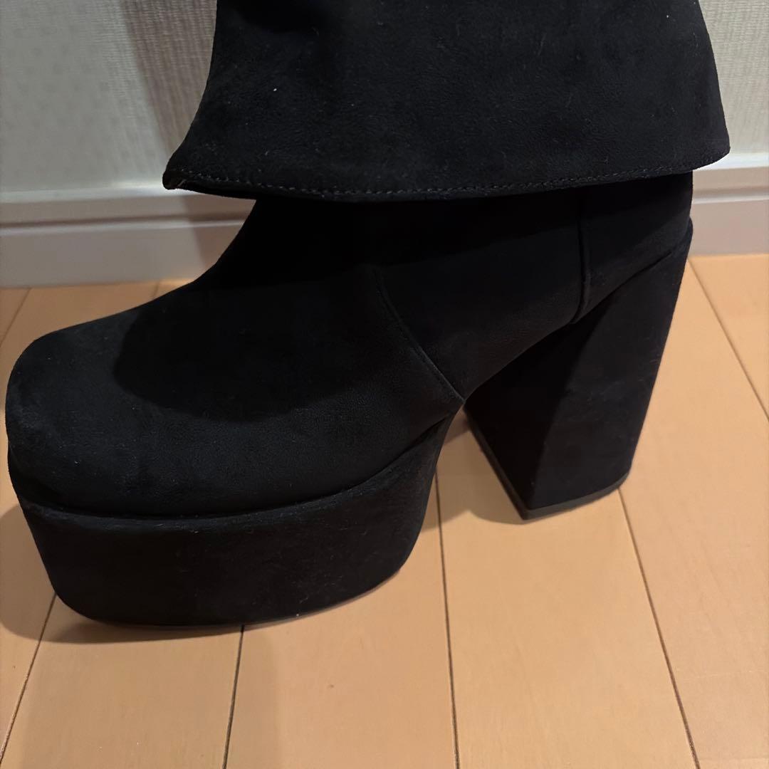 美品★完売品★EMODA ルーズフレアカバーフィットブーツ★あのちゃん着用