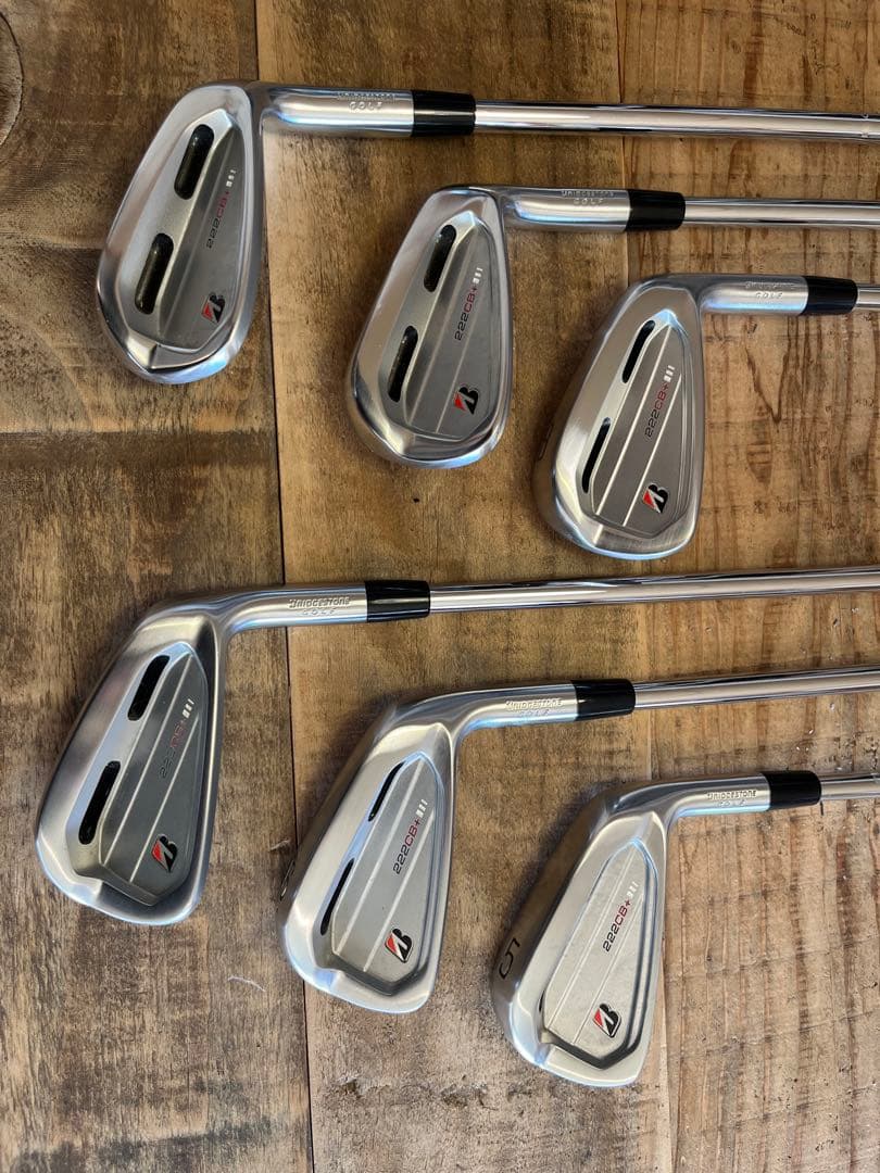 美品　ブリジストン 222CB+アイアンセットNSPRO950GHneo