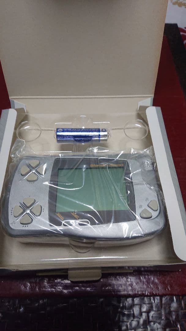 【新品】ワンダースワン  【掘り出し物】