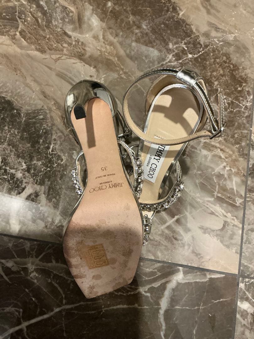 美品　Jimmy Choo シルバーサンダル 35