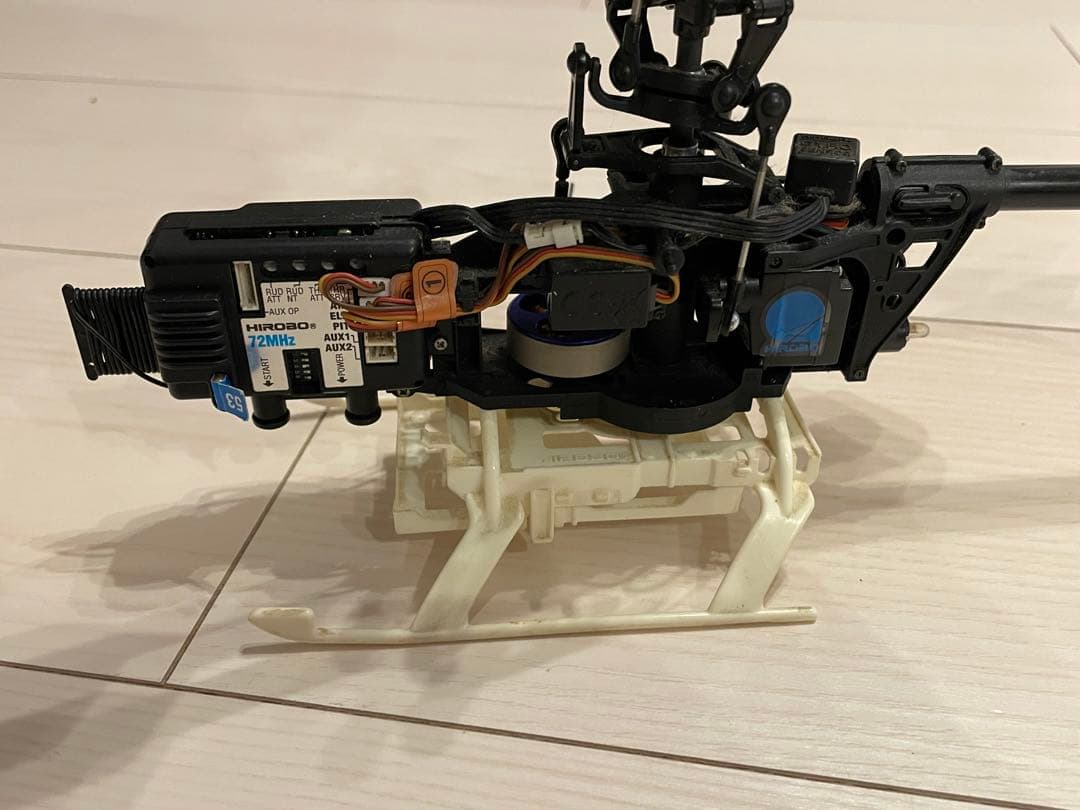 ☆ヒロボー　SRB SG ラジコンヘリコプター☆