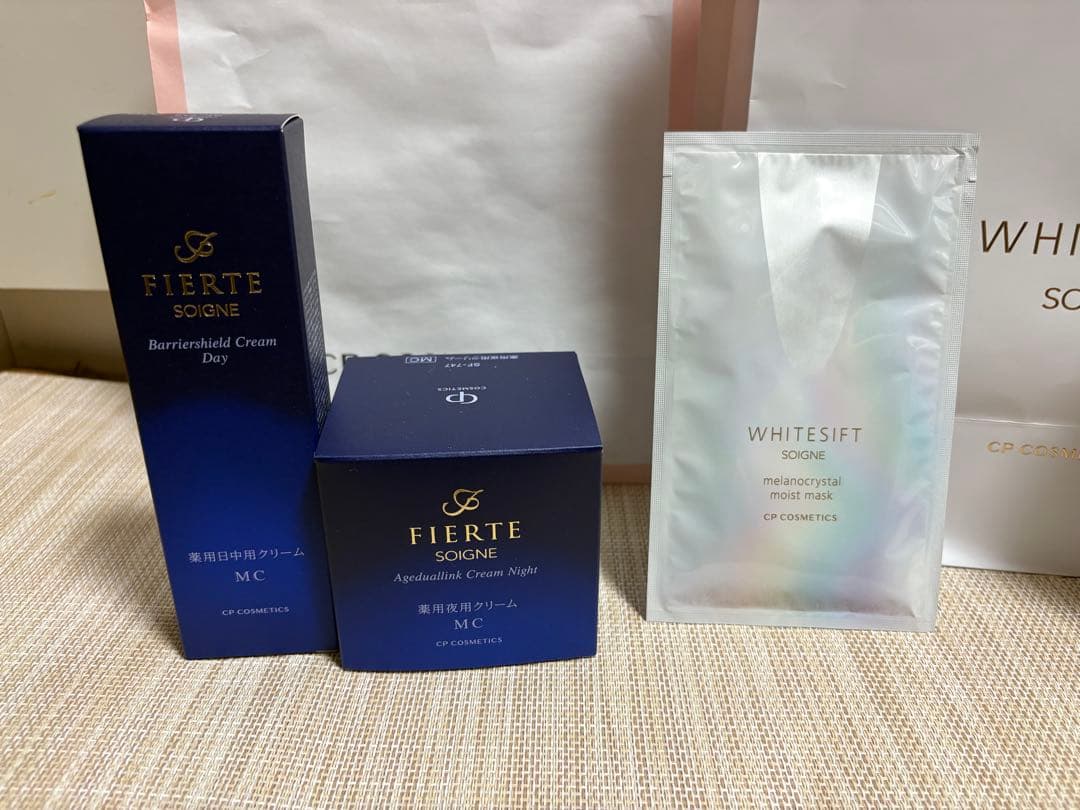 cpコスメ ＭC ◎ ナイトクリーム ◎デイクリーム　○ホワイトシフトミスト