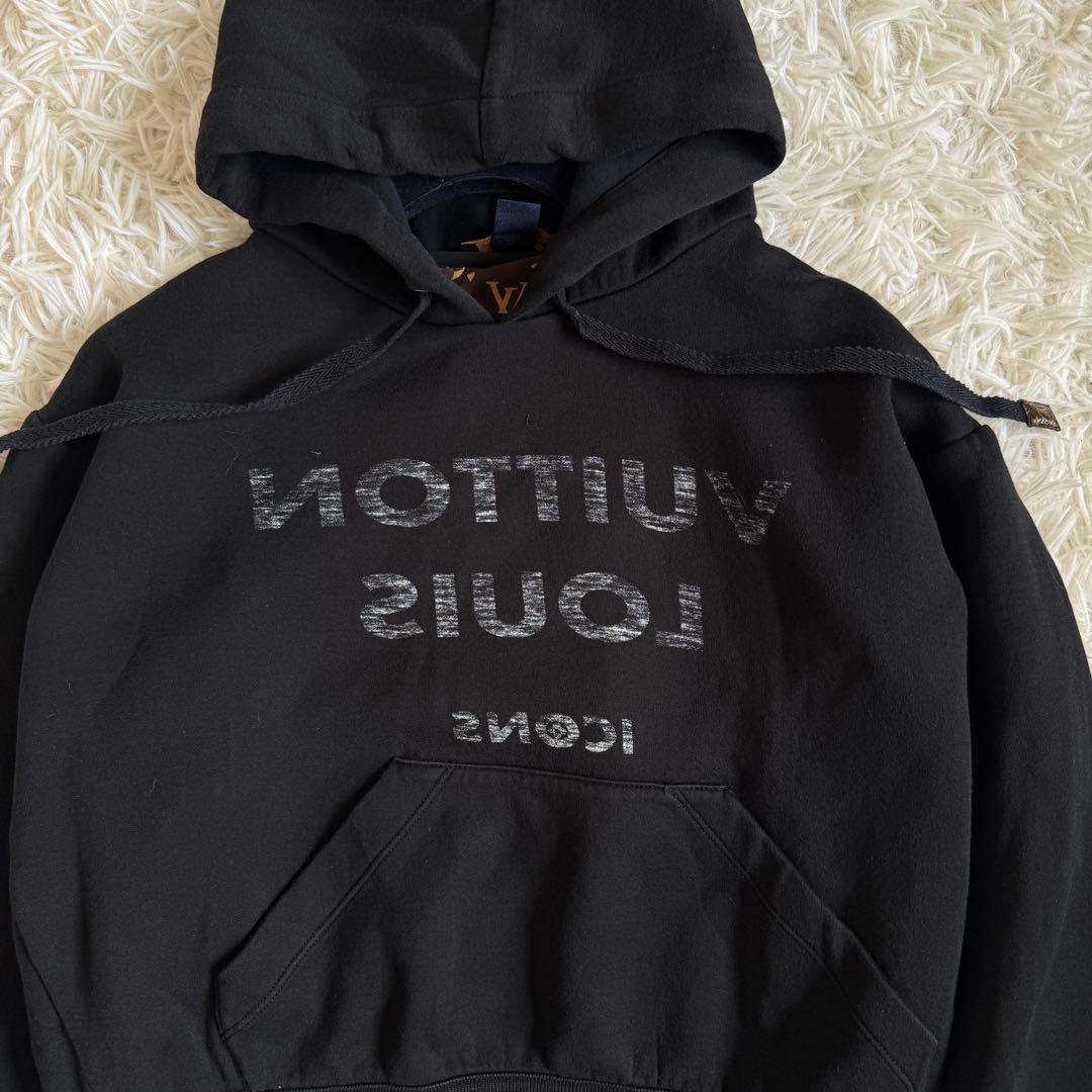 美品　ルイヴィトン　パーカー　モノグラム　ロゴプリント　ブラック　XSサイズ