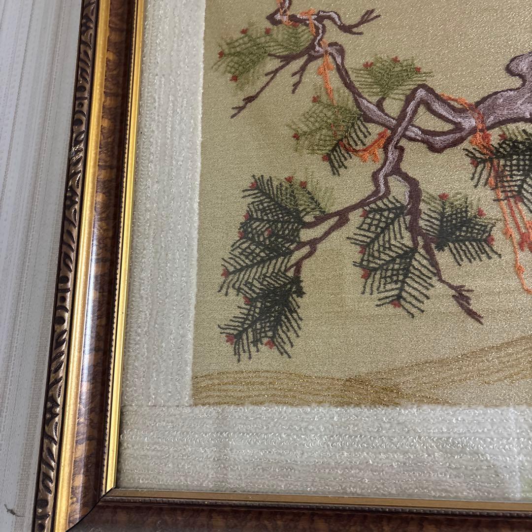 ③文化刺繍　鷹