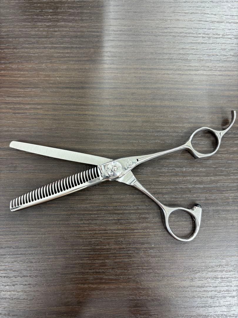 ナルトシザー 二梳きヘネシーラムールS31