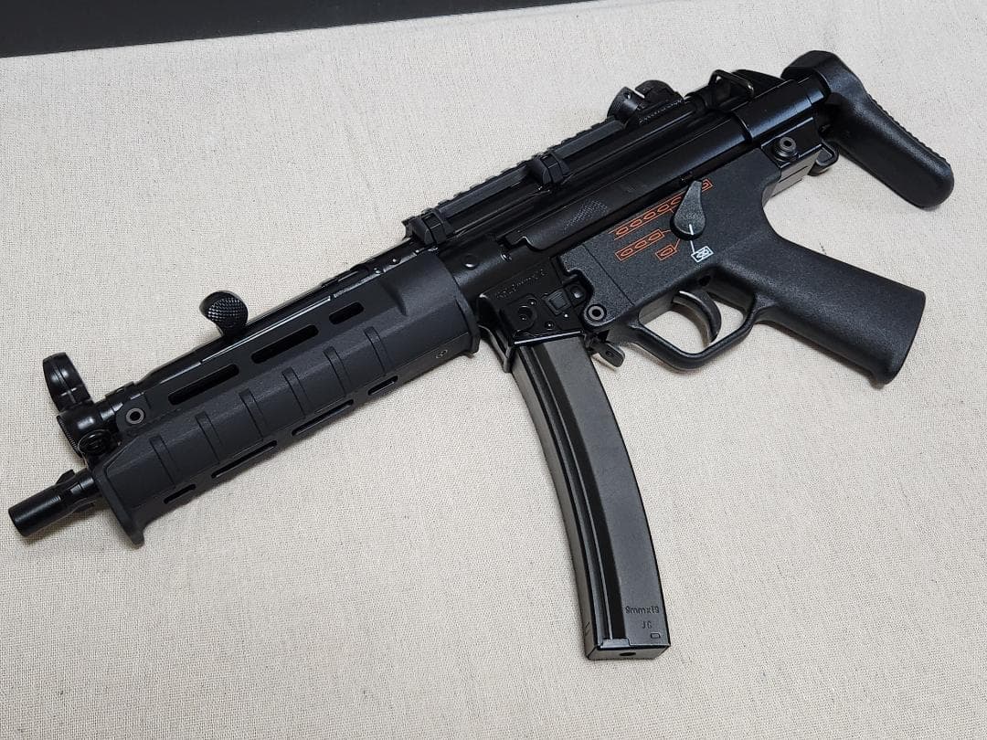 【中古】次世代電動ガン MP5 A5 ＆ Magpulタイプ ハンドガードセット