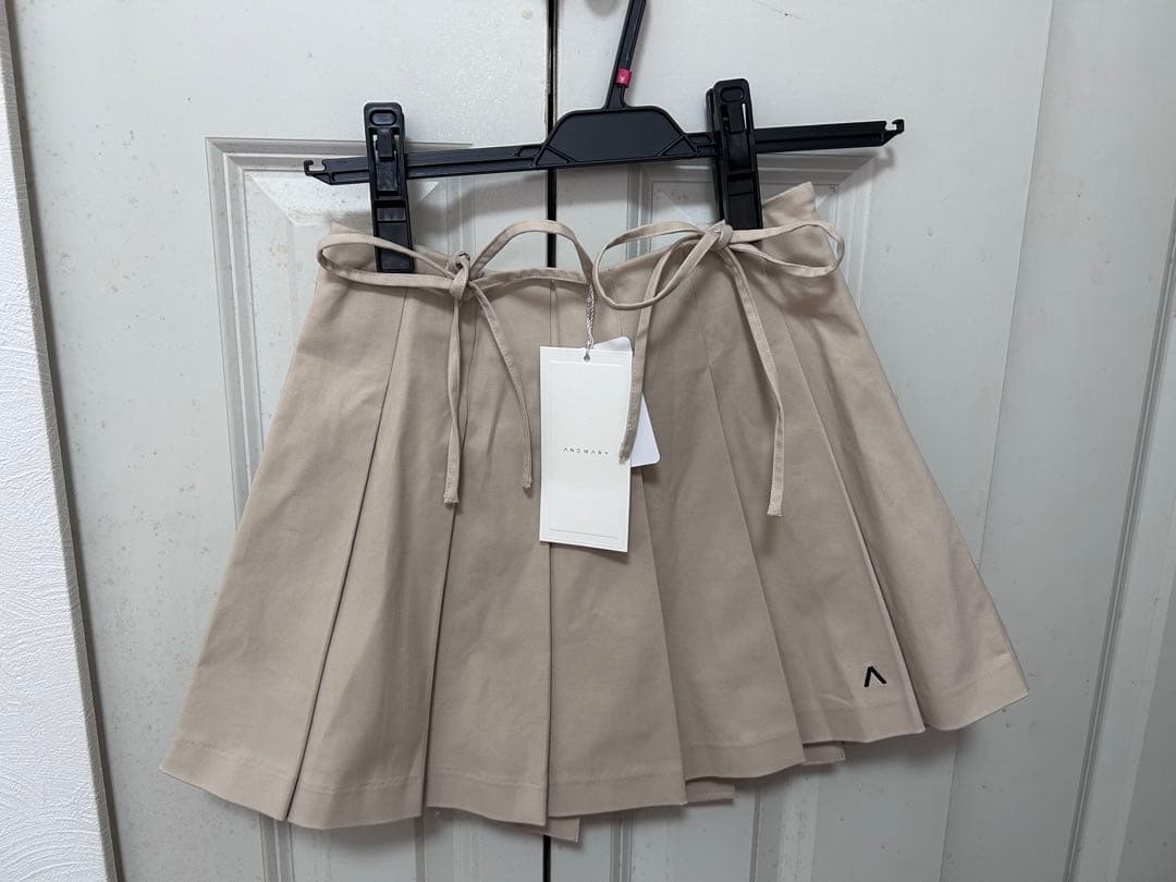 新品　Jessica pleats mini skirt アンドマリー