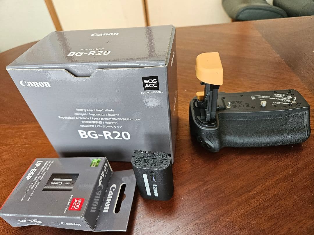 Canon BG-R20 縦位置グリップ(美品)+バッテリー LP-E6Pセット